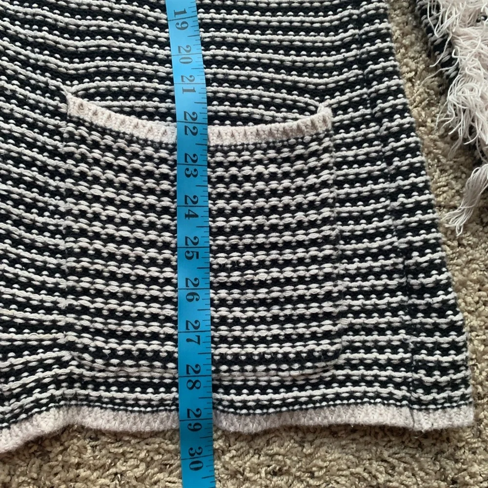 KNOX ROSE Open Cardigan long fringed sleeves black cream stripes Sz M Boho Style - Picture 8 of 11